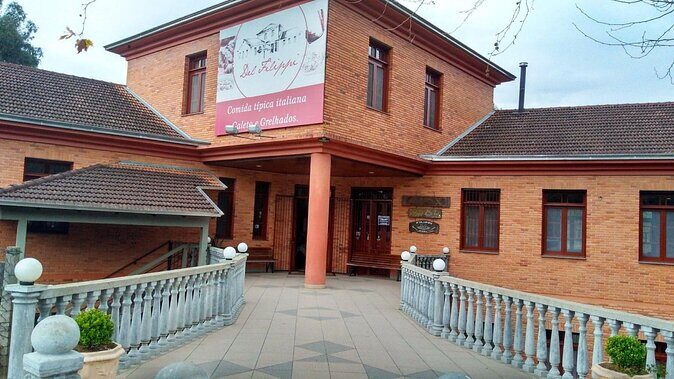 Maria Fumaça - Wines and History - Exploring the Itinerary in Detail