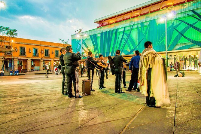 Mariachi Night in Garibaldi and Dinner at Bellini - Who is This Tour Best For?