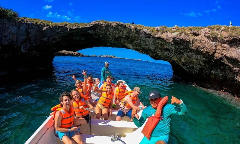 Marieta Islands: Full-Day Tour with Meals and Open Bar - Exploring the Marietas Islands: What You Can Expect