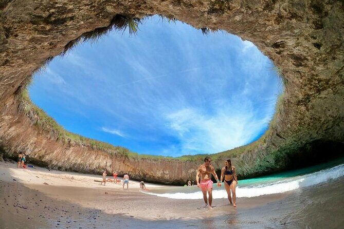 Marietas Islands Snorkeling Adventure with Open Bar and Lunch - Discovering the Marietas Islands: A Snorkeler’s Dream Just Off Puerto Vallarta
