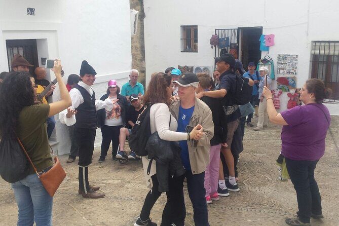 Marimantas. Private guided and sung tour. Vejer of Legends. - FAQ