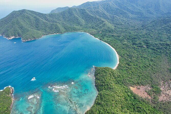 Maritime Adventure by Boat to Tayrona Santa Marta - A Deep Dive into the Maritime Adventure to Tayrona