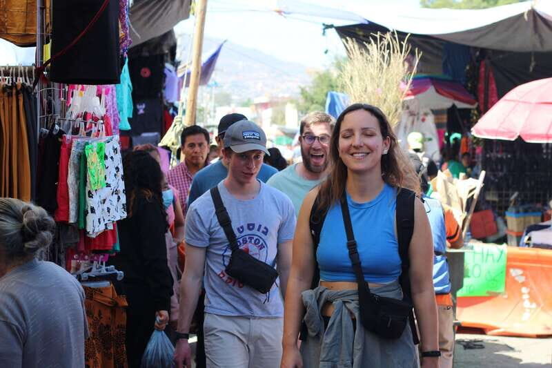 Market tour and all gastronomy included - Frequently Asked Questions