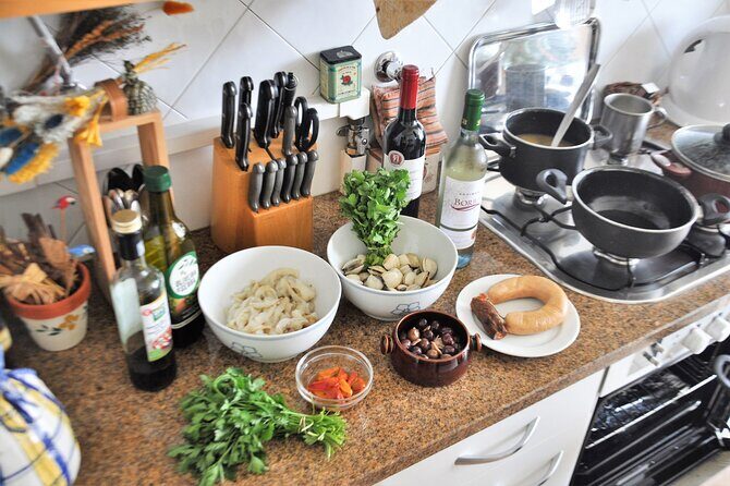 Market Tour and Portuguese Cooking Class in Lisbon with Cristina - Key Points