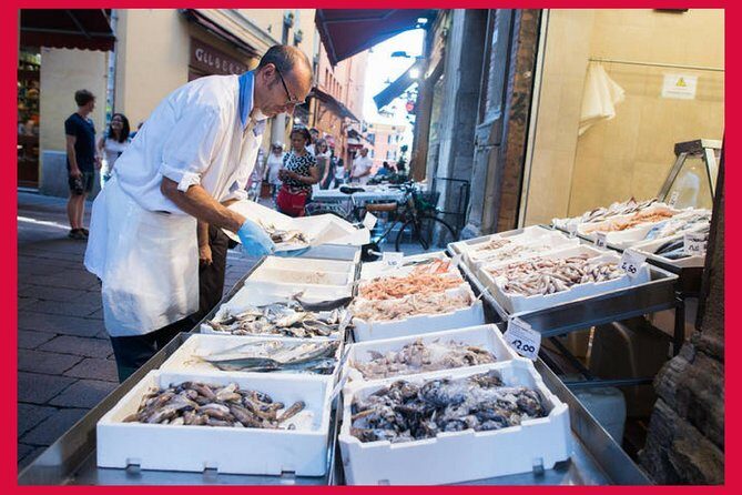 Market Tour & Dining at a Local's Home in Venice - Who Should Consider This Tour?