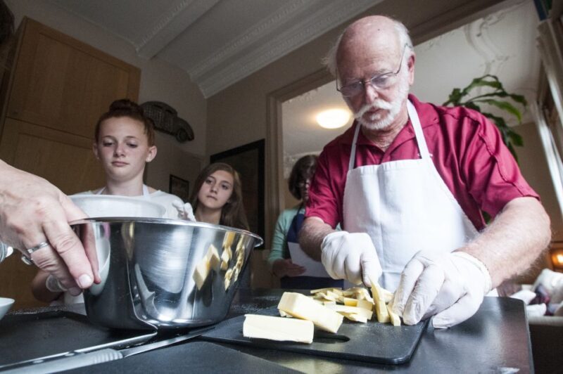 Market Visit and Cooking Class with a Parisian Chef - FAQs