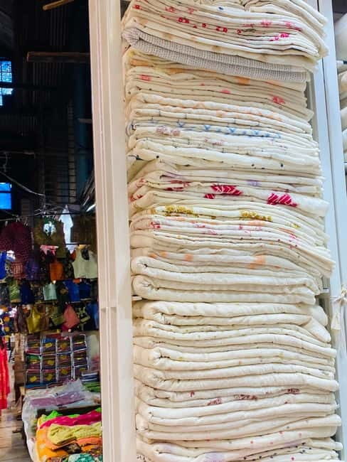 Markets of Mumbai Walking Tour - Who Will Love This Tour?