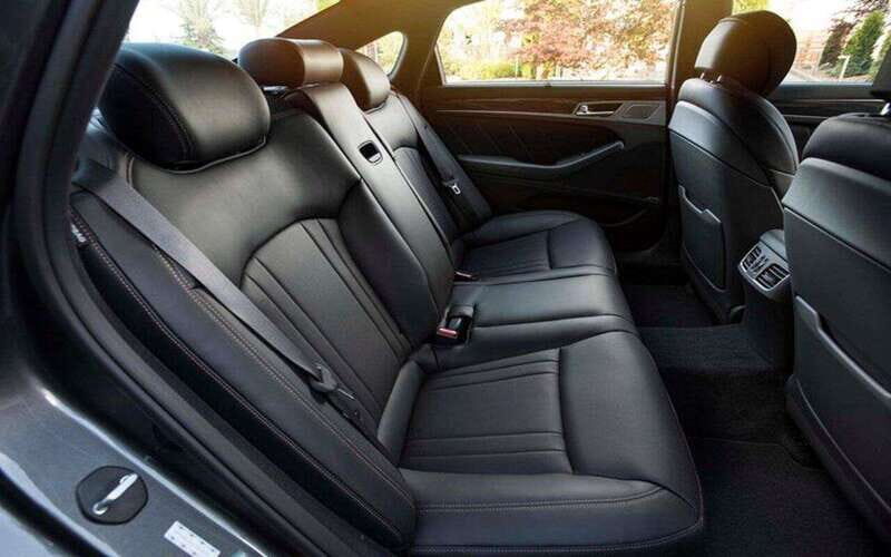 Markham: Luxury Private Car Tours - Experience the Best of Markham with Luxury Private Car Tours