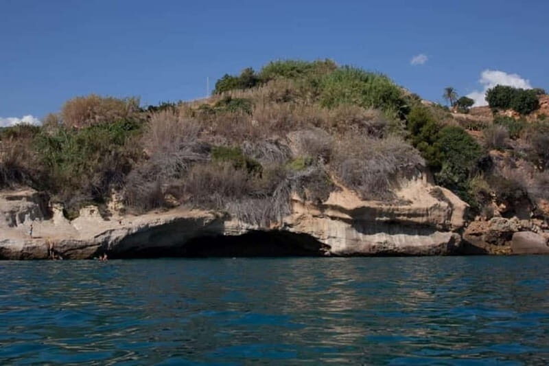 Maro Beach: Guided kayak tour by NT - Key Points