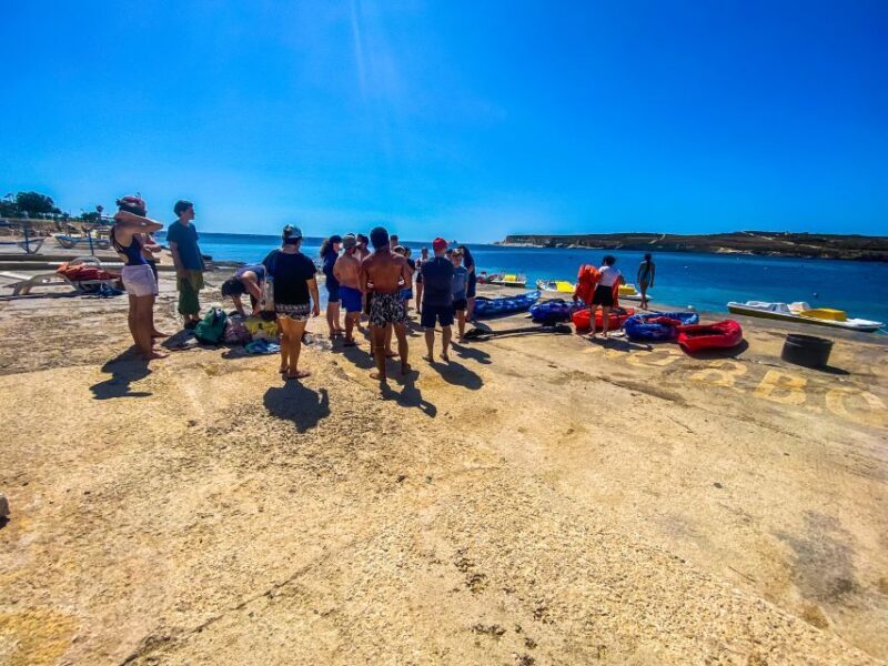 Marsaskala: Paddle Boat Rental in St. Thomas Bay - Key Points