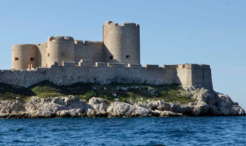 Marseille: 24, 48, or 72-Hour CityPass with Public Transport - The Sum Up