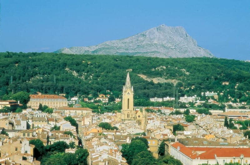 Marseille, Aix-en-Provence & Cassis 7-Hour Tour - Exploring Marseille, Aix-en-Provence & Cassis: A Detailed Look