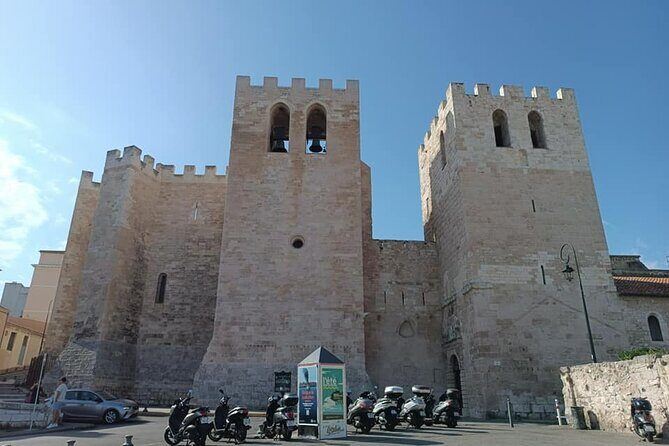 Marseille and Cassis Private Full-Day Tour - The Guide and the Experience