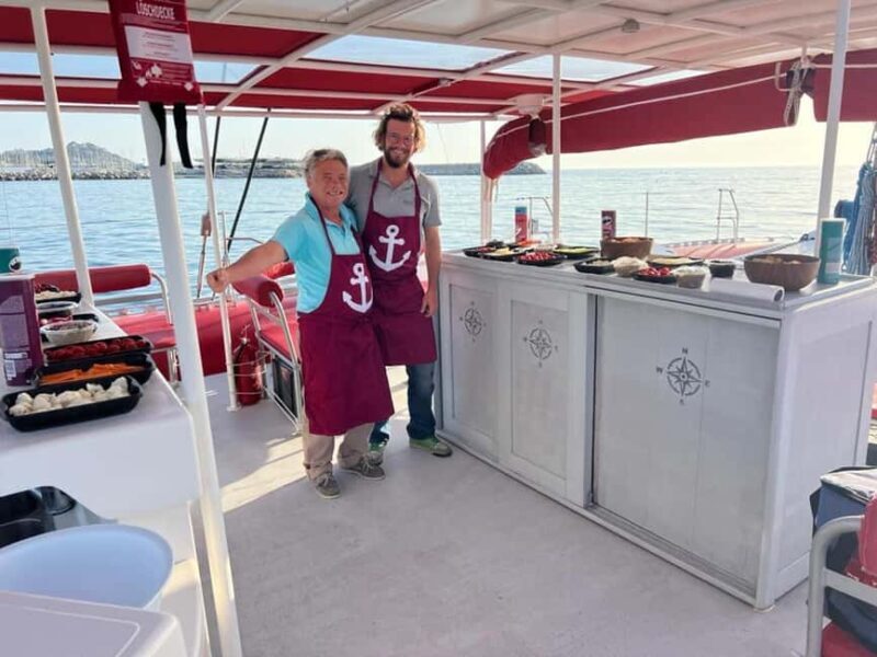 Marseille : Calanques Catamaran Cruise with Lunch & Wine - In-Depth Look at the Calanques Catamaran Experience