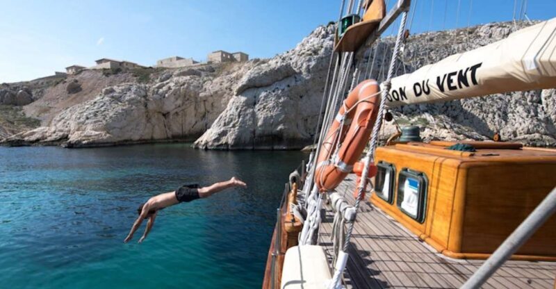Marseille: Calanques Sailing Day Trip with Lunch and Wine - A Close Look at the Experience