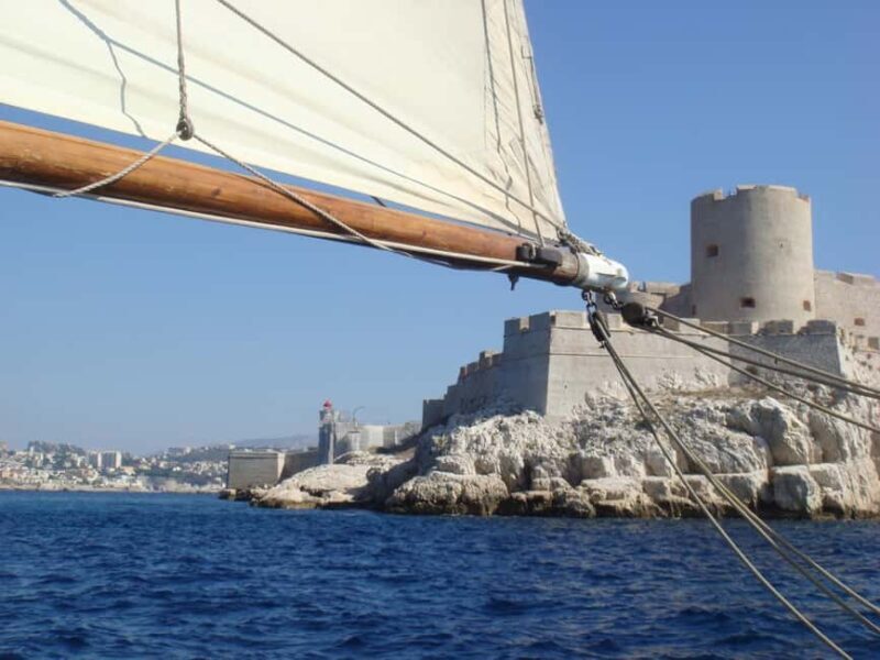 Marseille: sailing cruise to the Château d'If and the Frioul calanques - Analyzing the Value