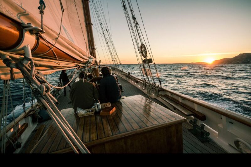 Marseille: Sunset Sailing Cruise with Dinner and Wine - Starting Point and Departure