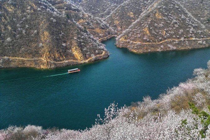 Marvellous Huanghuacheng Great Wall Sunset Layover Tour from Beijing Airport - FAQs