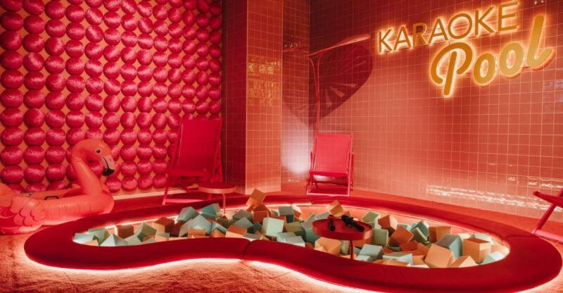 Maspalomas: Holiday World Themed Karaoke Room Rental - Maspalomas: Holiday World Themed Karaoke Room Rental — A Fun-Filled Night Out