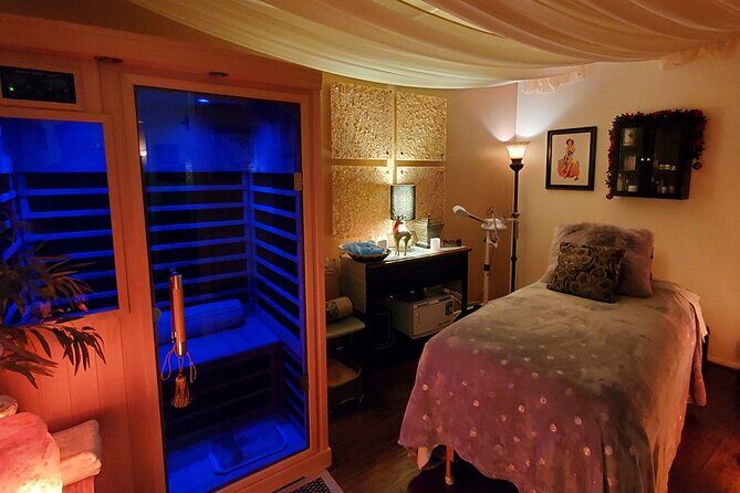 Massage and Infrared Sauna Package with Snacks and Beverage - Experience a Luxurious Massage and Infrared Sauna Package in Newport Beach