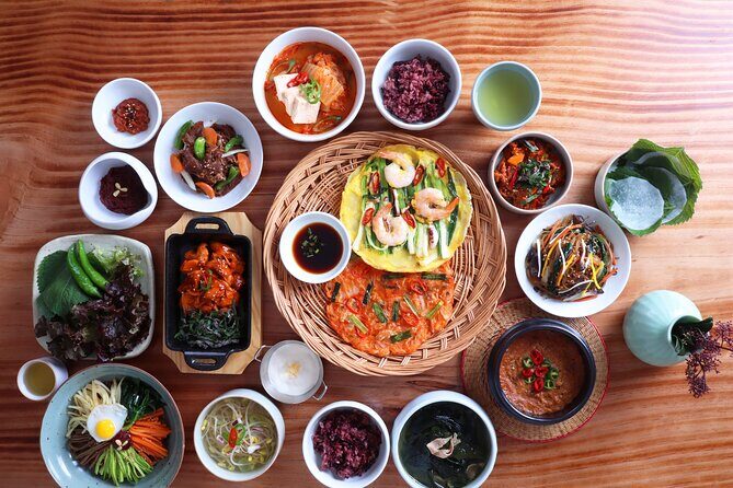 Master Korean traditional cooking with a Kimchi chef - A detailed look at your Korean cooking adventure