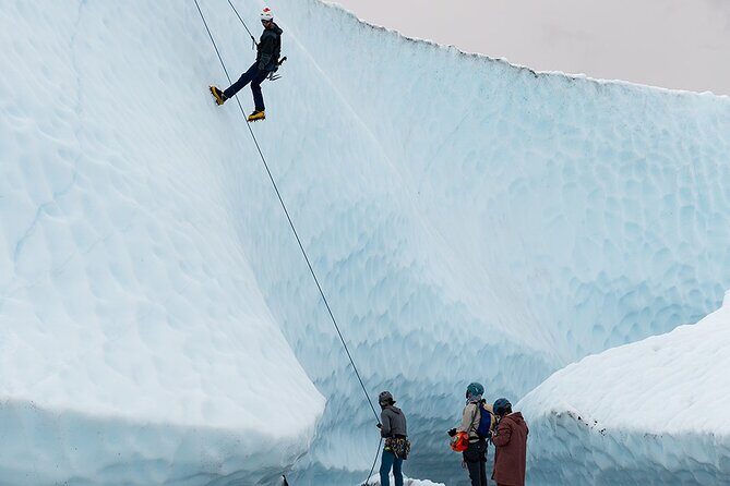 Matanuska Glacier Backcountry Ice Climb - A Detailed Look at the Matanuska Glacier Backcountry Ice Climb