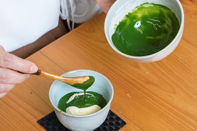 Matcha Grinding Experience and Walking Tour in Uji Kyoto - Key Points