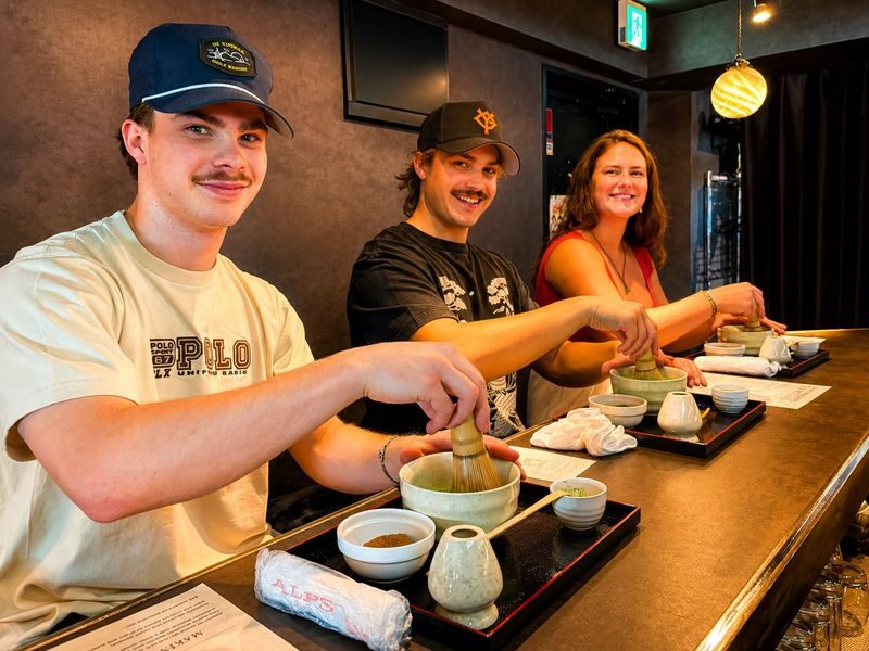 Matcha Making Experience with Japanese Sweets in Shibuya - A short matcha lesson in the middle of Shibuya