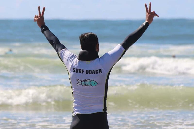 Matosinhos: Surfing Lesson with Equipment - Authentic and Rewarding