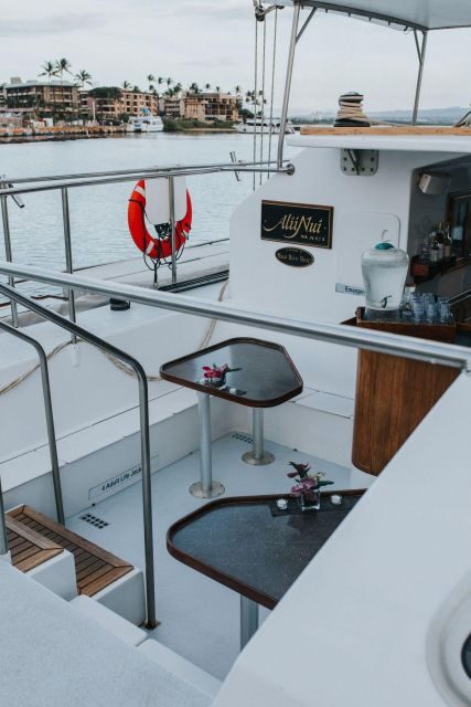 Maui: Deluxe Molokini Snorkel with Breakfast & Lunch - Who Should Consider This Tour?