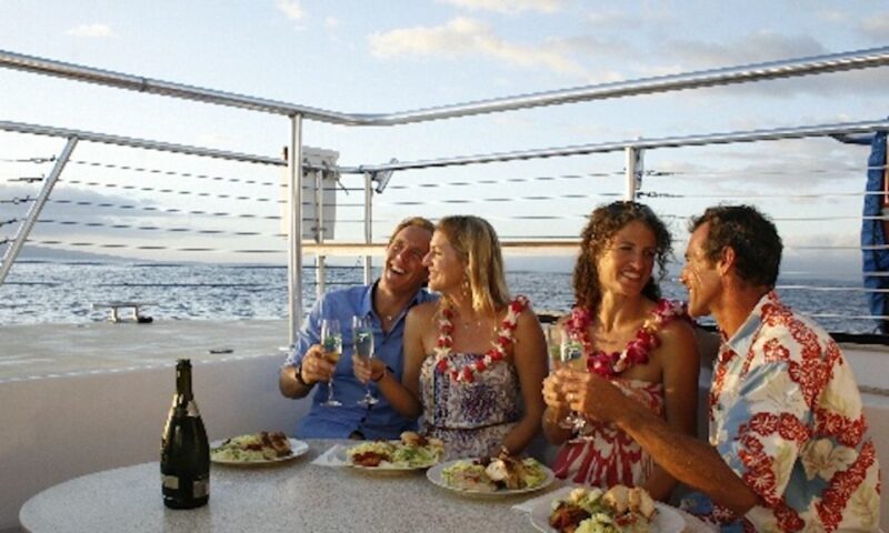 Maui: Ka'anapali Luxury Sunset Dinner Sail - Who Is This Tour Best For?