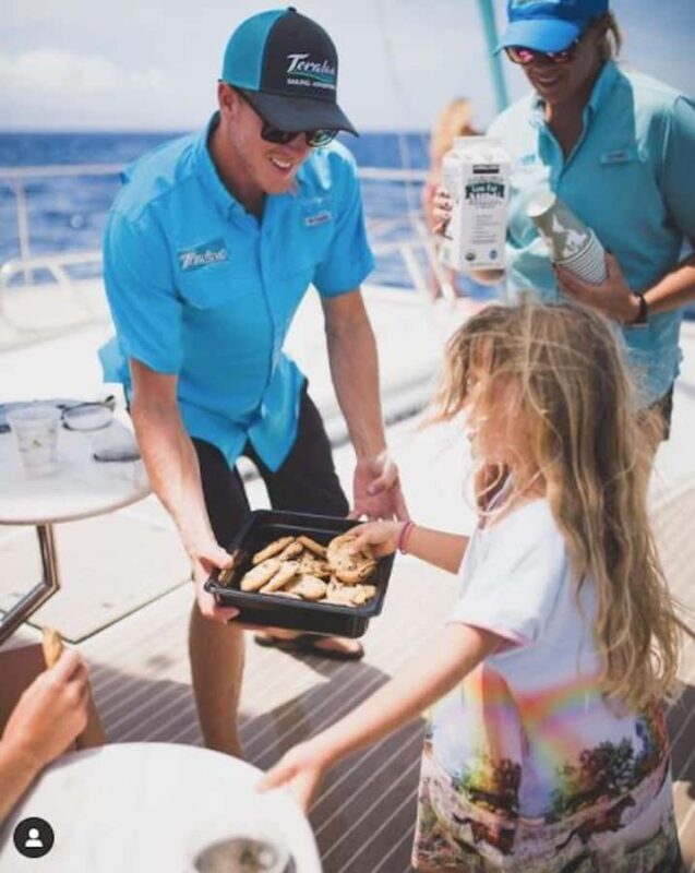 Maui: Ka'anapali Sunrise Coffee Sail with Pastries - Key Points