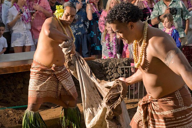 Maui Nui Luau at the Sheraton Maui Resort & Spa - Authenticity and Entertainment Quality