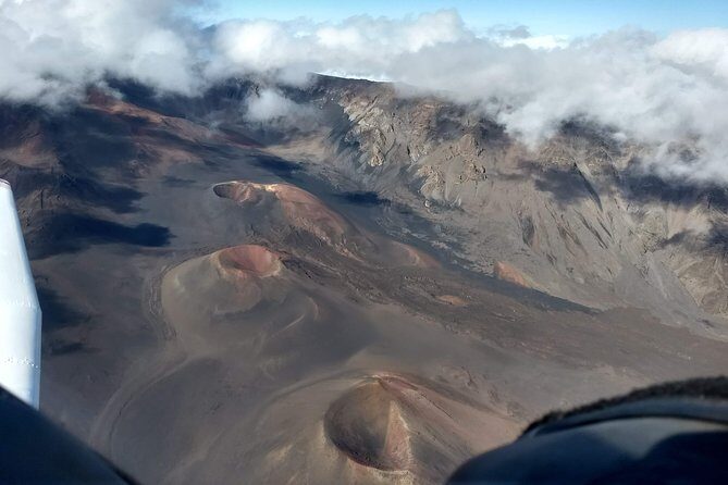 Maui-PRIVATE-Air Tour: Volcano Lava & Jungle Waterfalls (2-5 Max) - Key Points