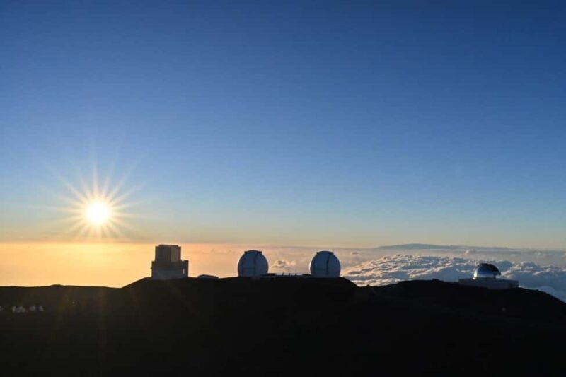 MaunaKea Summit SUNSET and Star Tour with Photo - An In-Depth Look at the Mauna Kea Sunset & Star Tour