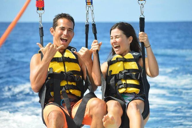 Maunalua Bay Higher Flyer Parasailing Adventure - An In-Depth Look at the Maunalua Bay Parasailing Experience