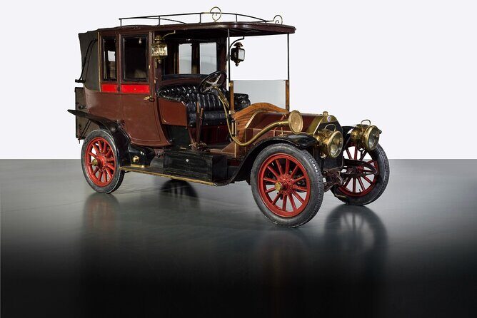 MAUTO Automobile Museum - Who Will Love This Tour?