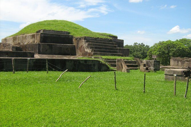 Maya Ruins in El Salvador : Joya de Ceren, San Andres, Tazumal, Chalchuapa, Lake - Discovering El Salvador’s Mayan Heritage