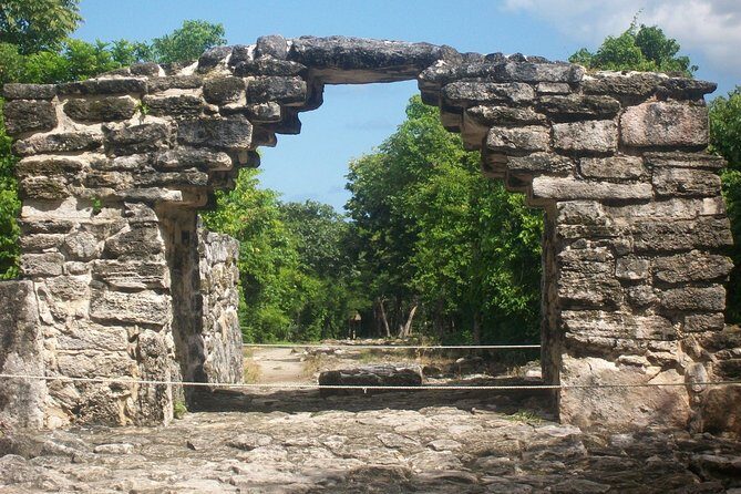 Mayan Ruins and Beach Time - Practicalities and Personal Experience