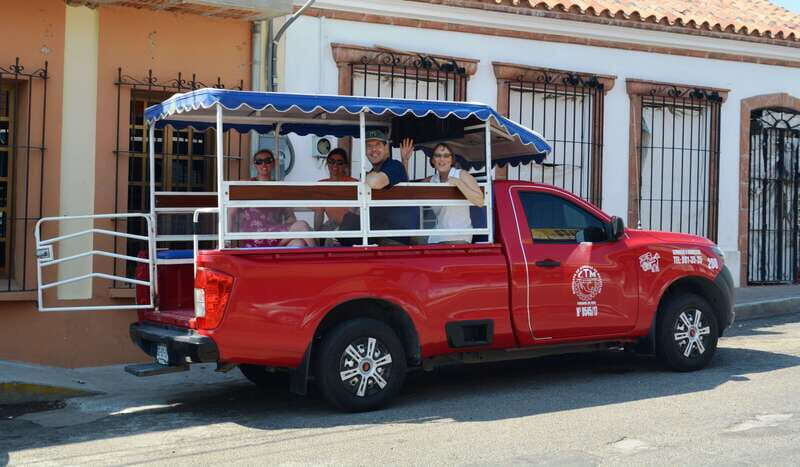 Mazatlan: Barrio Bites Tour in a Traditional Taxi - The Sum Up: Who Should Sign Up?
