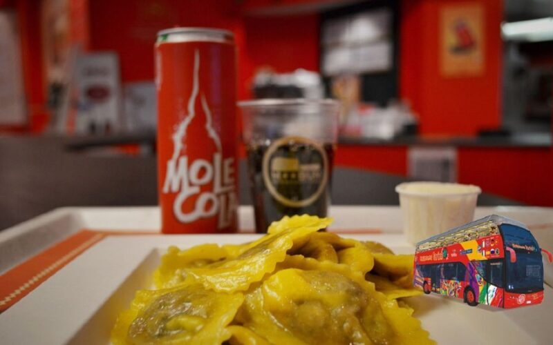 MBun Hamburger Shop and Open Bus Turin - The Experience in Detail