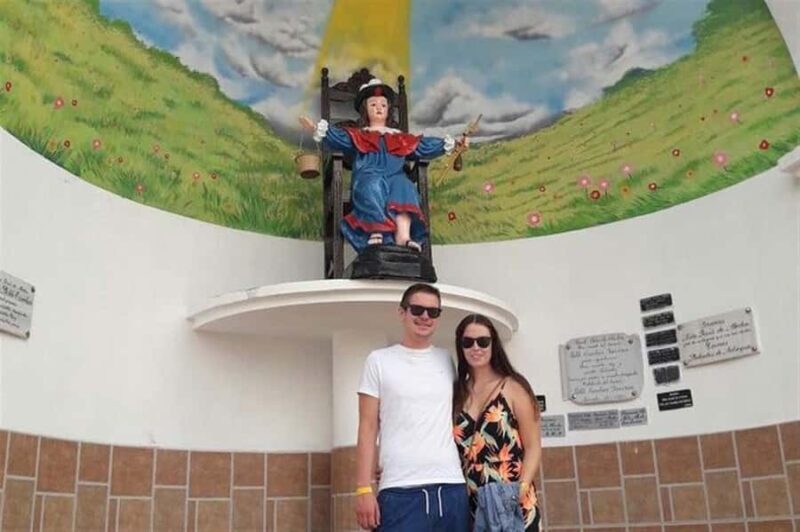 Medellín: 2 Day Pablo Escobar's Tour with Guatapé Day Trip - A Deep Dive into the Experience