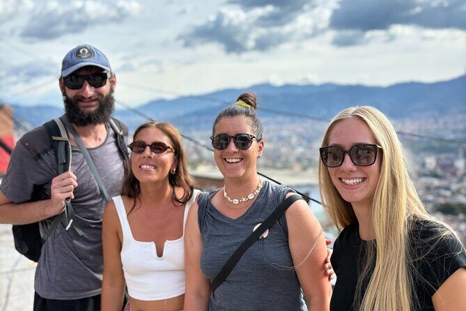 Medellin by electric bike: Center + Market + Comuna 13 - Key Points