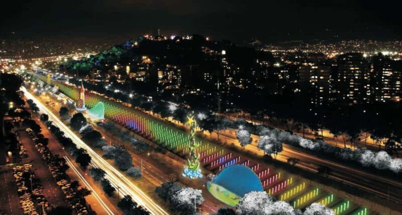 Medellin Christmas Lights Tour - Key Points