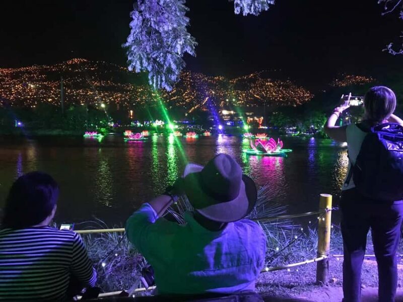 Medellin Christmas Lights Tour - An In-Depth Look at the Medellín Christmas Lights Tour