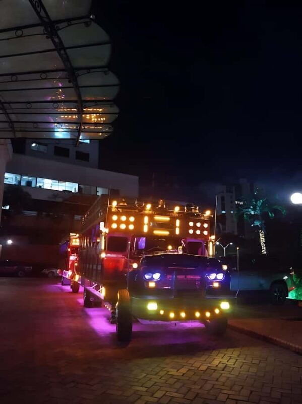 MEDELLIN: CITY TOUR CITY NIGHT TOUR + OPEN BAR - FAQ