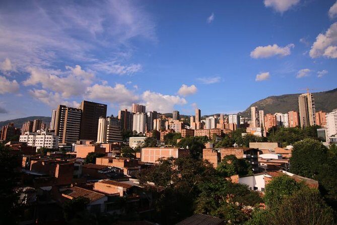 Medellin City Tour with Plaza de Botero and Antioquia Museum - An In-Depth Look at the Medellín City Tour