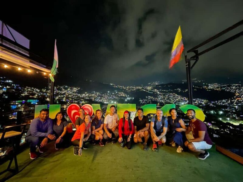 Medellín: Comuna 13 Graffiti Tour with Protein Shake Making - Key Points