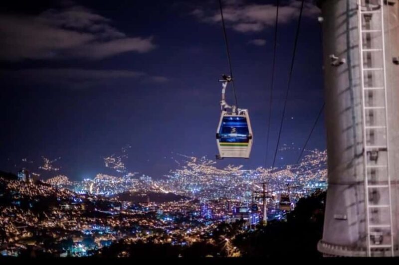 Medellin: Comuna 13 Night Time Tour - Exploring Medellin on a Nighttime Adventure