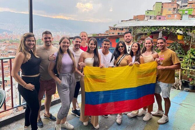 Medellín: Comuna 13 Tour with Spray Painting and ice cream - Why This Tour Adds Value
